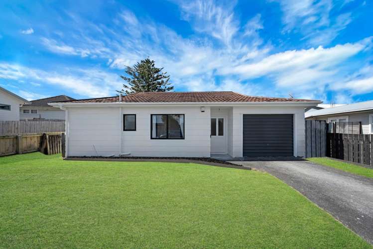 2/38 Myers Road Manurewa East_13