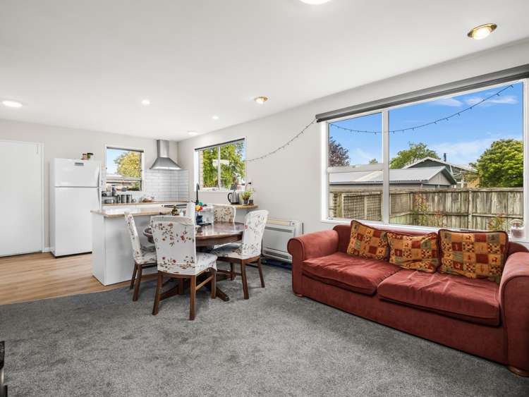 2/10 William Street_0