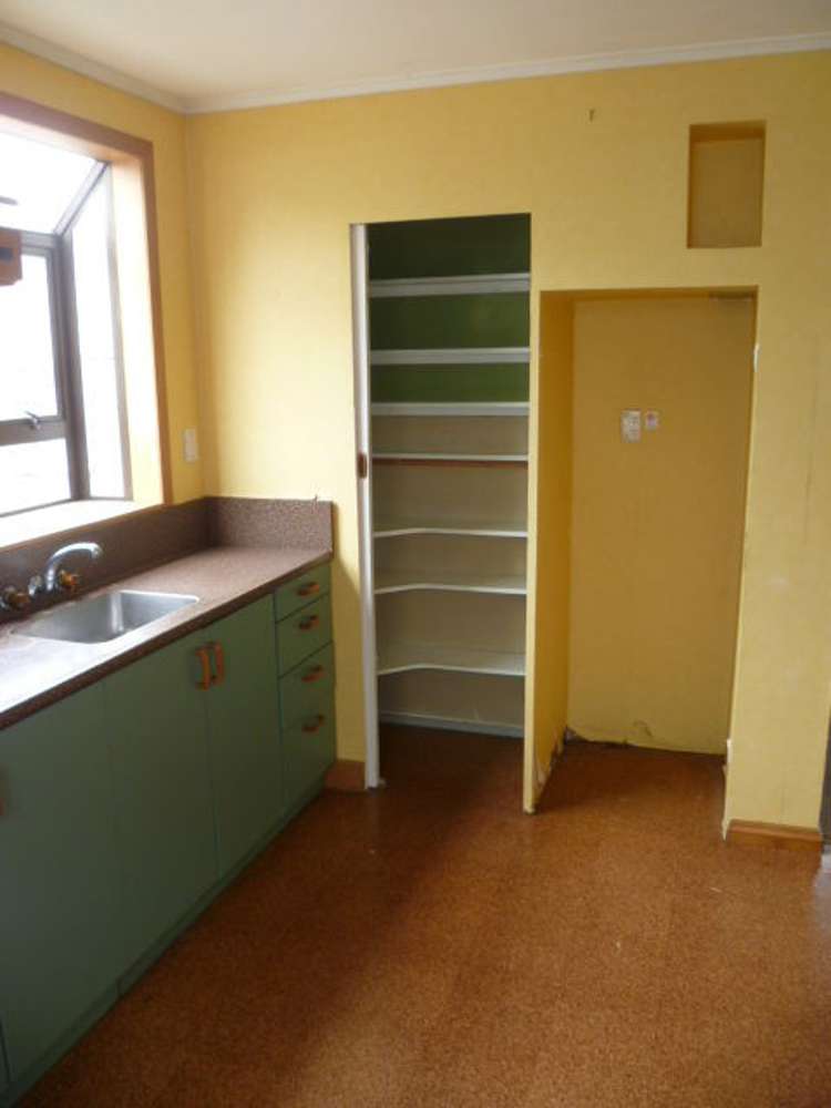 24 Hereford Street West End_1