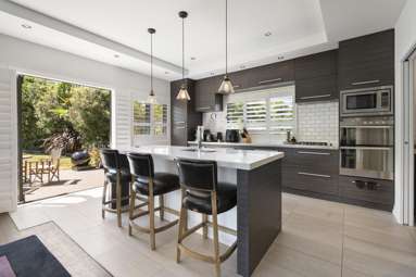 38 Kingsdale Park Drive_1