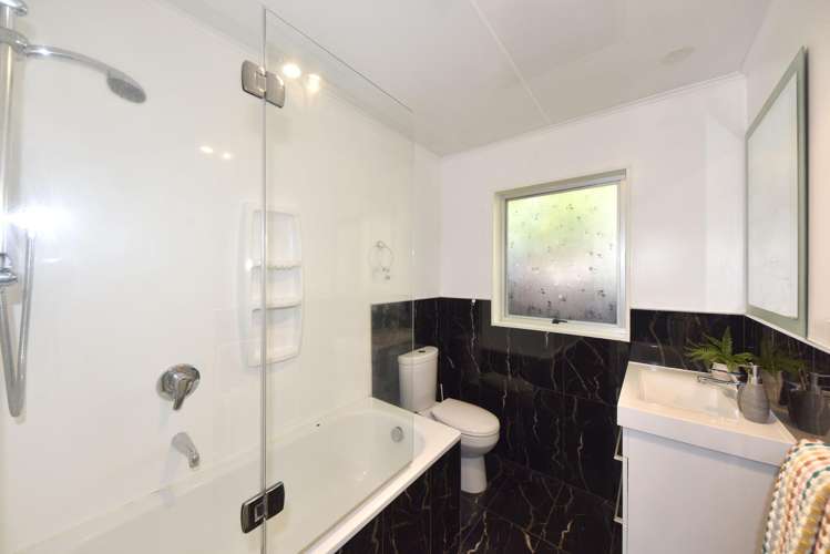 1/49B Withells Road Avonhead_13
