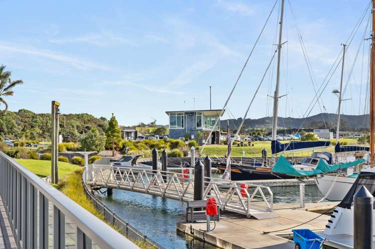 127 Marsden Bay Drive One Tree Point_26