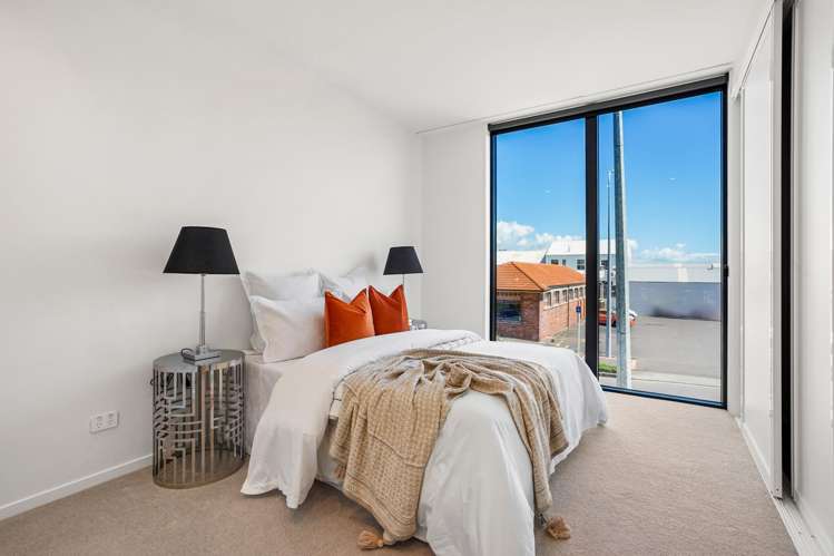 2/19 Polygon Road St Heliers_7