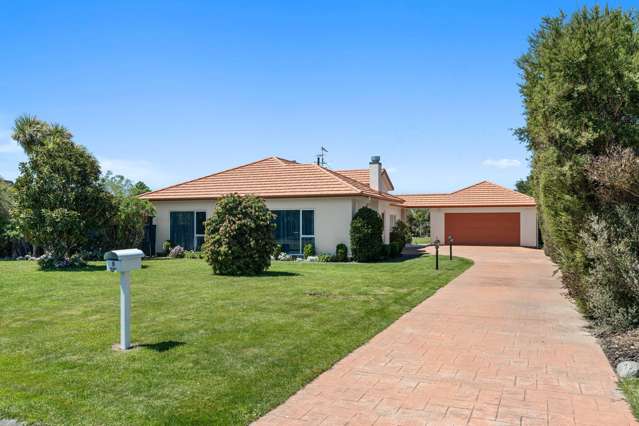 6 Daffodil Grove Carterton_1