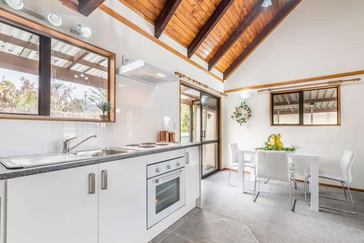 2/89 Lynwood Road New Lynn_7