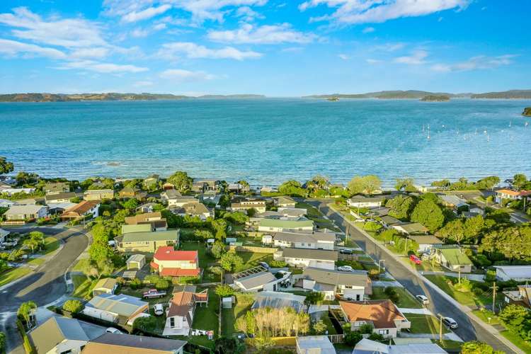 57a Mera Road Algies Bay_20