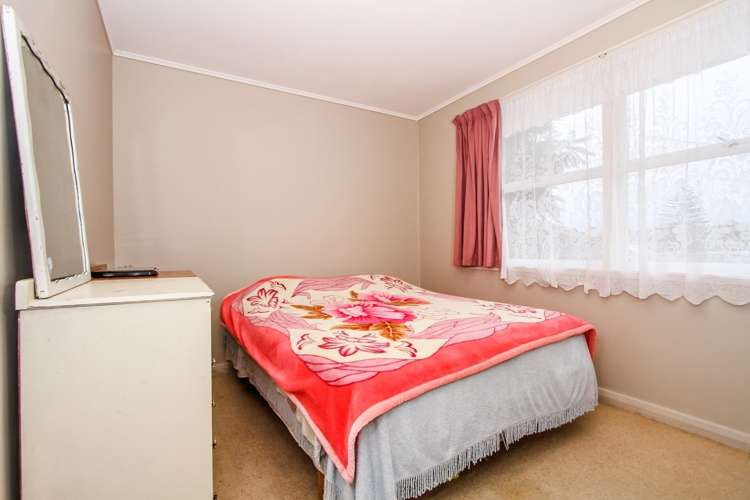 1/17 Fruitvale Road New Lynn_8