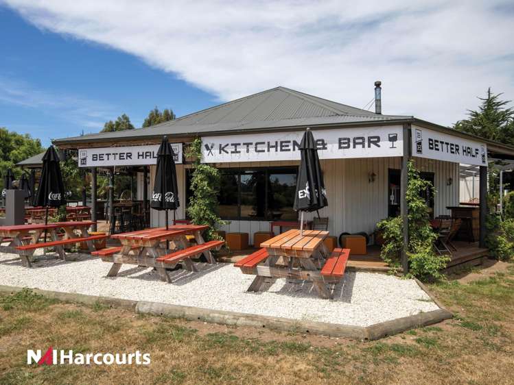 14 Ashworths Beach Road Leithfield_11