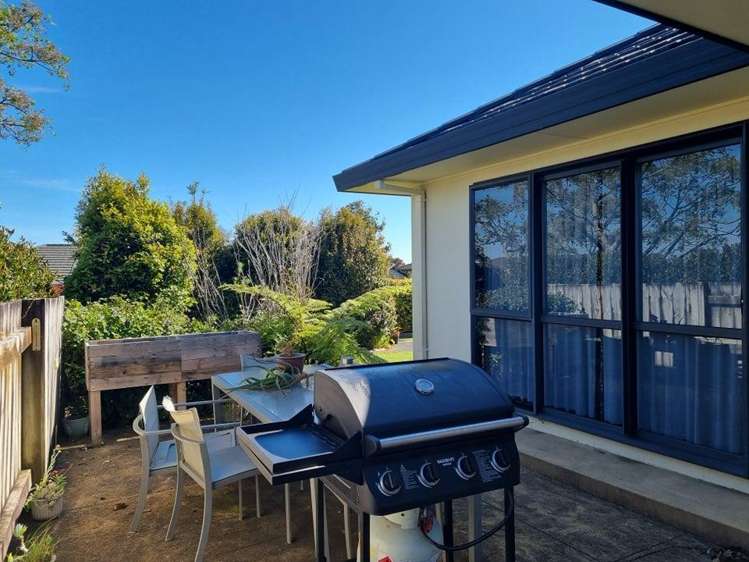 36d Shelter Grove 2157_4