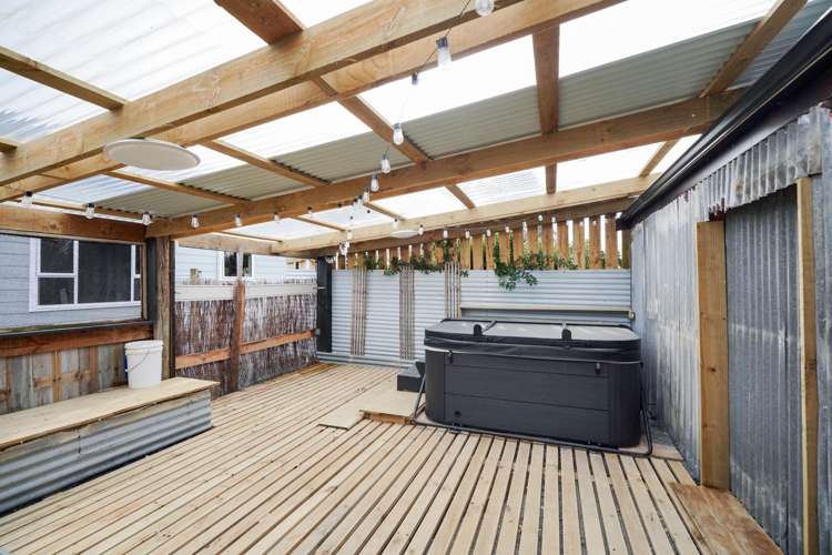 70 Pomona Road East Makarewa_30