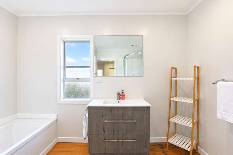 12 Devon Street Glenholme_22