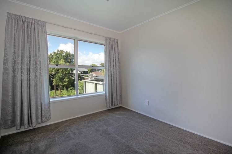 1/3 Fifeshire Street Belmont_8