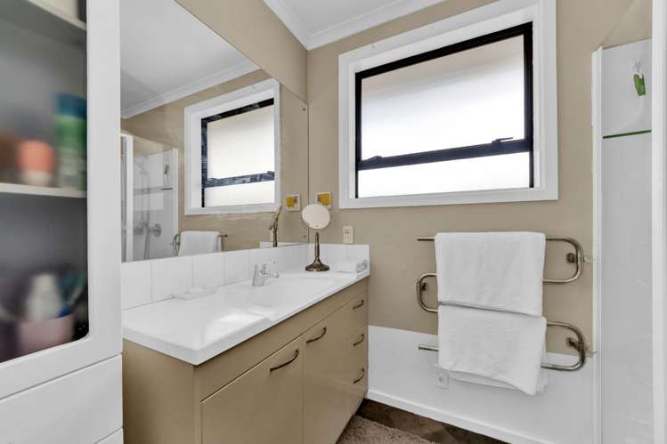 18 Cardinal Drive Hillmorton_17