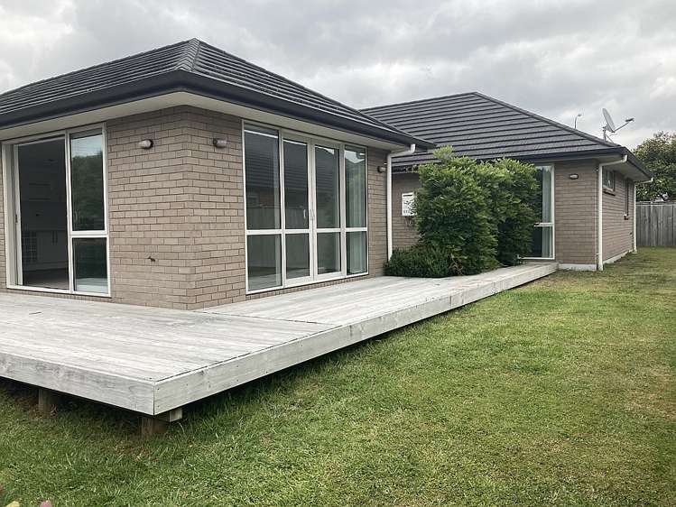 1 Portofino Point Karaka_15