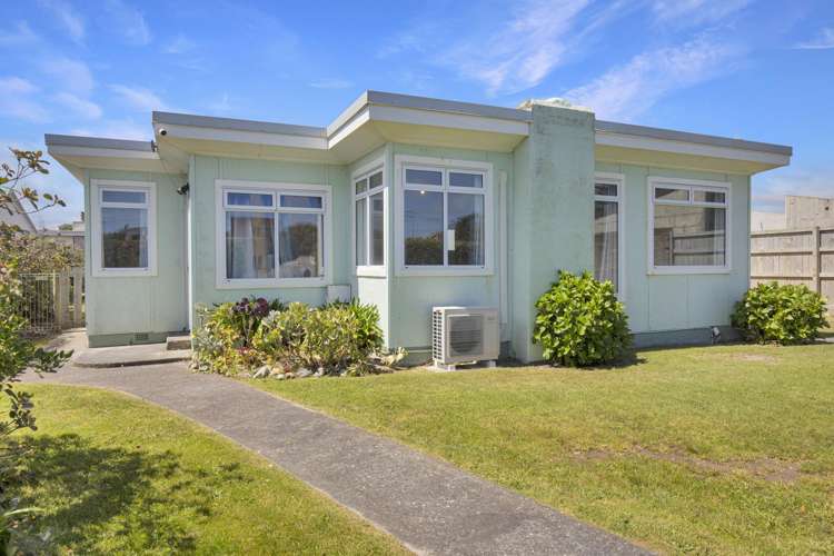 68 Moana Street Otaki Beach_10
