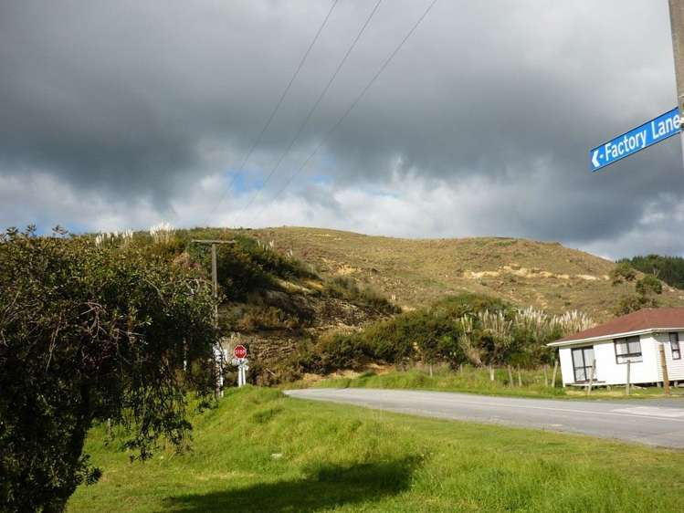 17 Factory Lane Hikurangi_3