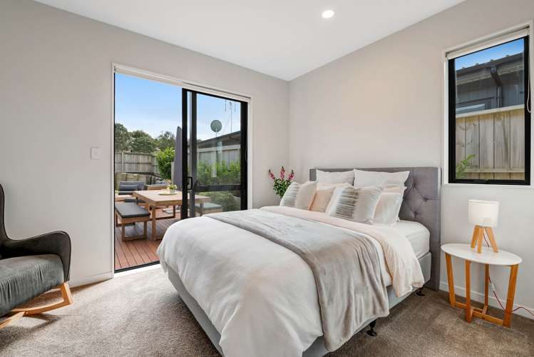 13 Surf View Crescent Red Beach_16