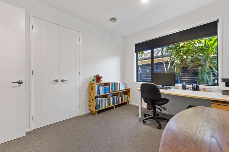 5 Augusta Grove Waiwhakaiho_23