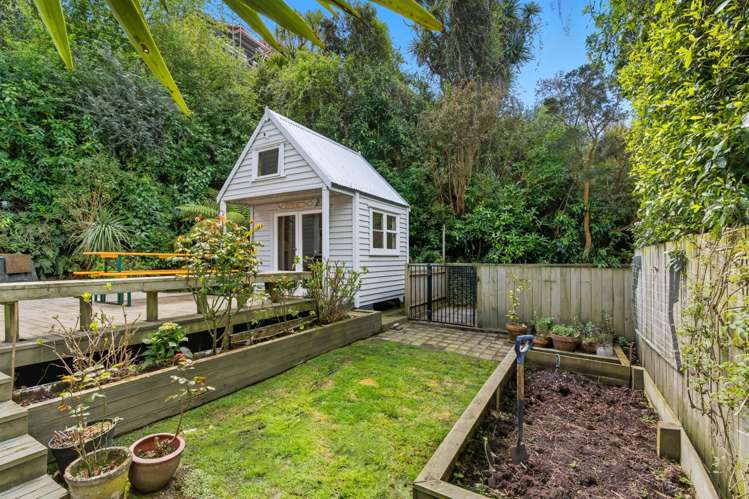 7 Strathmore Crescent Roslyn_20