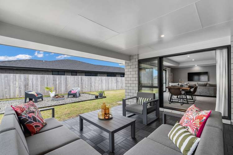 3 Olney Court One Tree Point_3