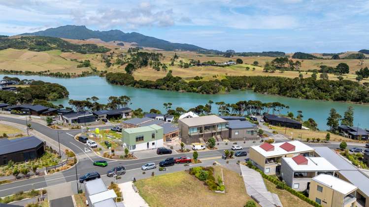 3/25 Rangitahi Road Raglan_28