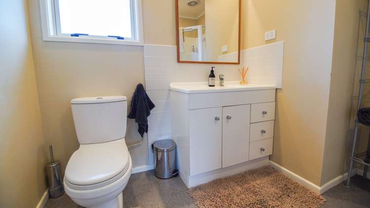 11a Mackenzie Street National Park_12