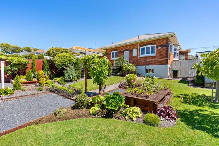 81 Middleton Road Kew_18