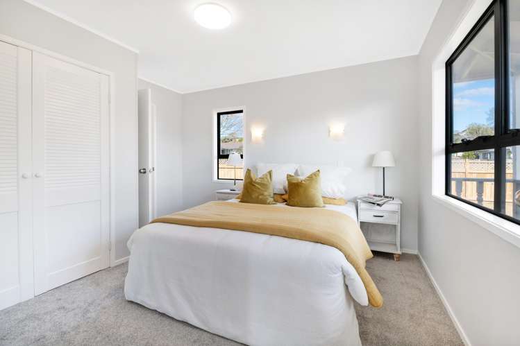 1/107 Santiago Crescent Unsworth Heights_12