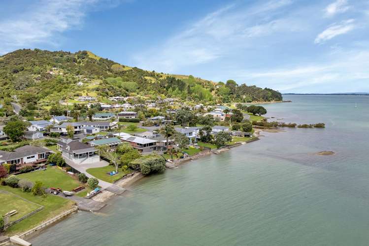 18 Attwood Street Tamaterau_39