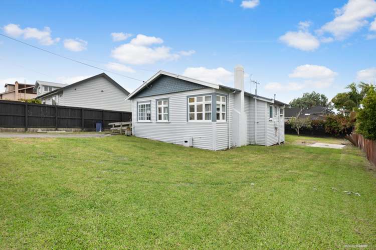 8 Hemi Street Narrow Neck_9