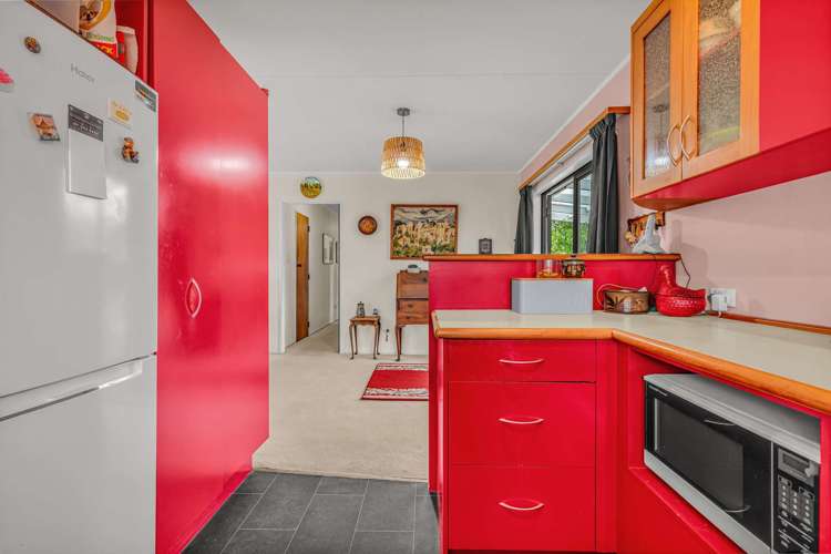 8 Emme Allan Road Kawerau_16