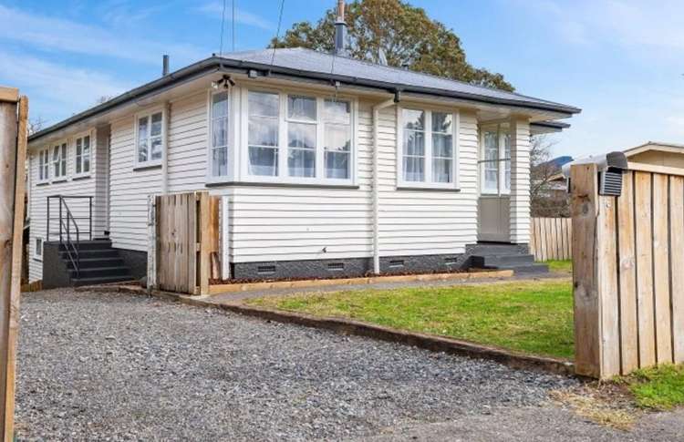 16 Roslyn Street Taumarunui_5