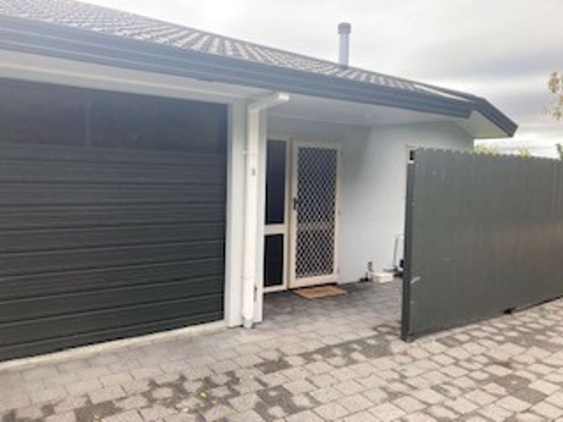 1/8a Radnor Street 10463_0