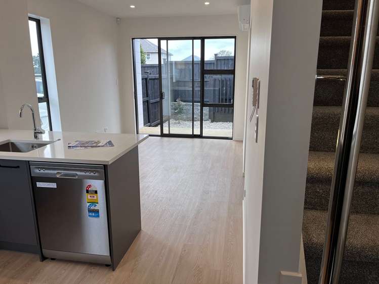 41 Coates Crescent Panmure_7