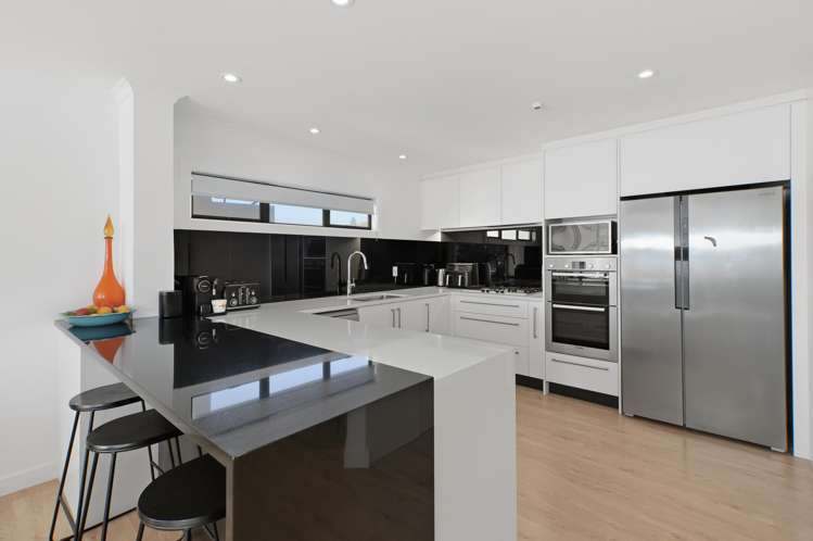 4/2 Sixth Avenue Tauranga Central_11