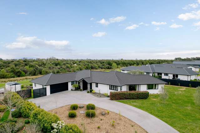 47 Alan Livingstone Drive Cambridge_2