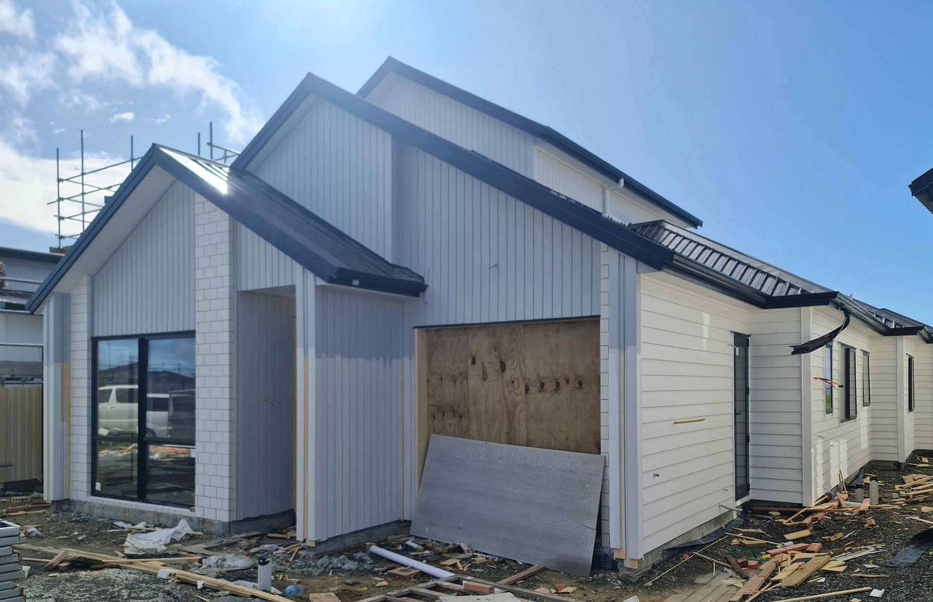 8 Korowhiti Road Clarks Beach_0