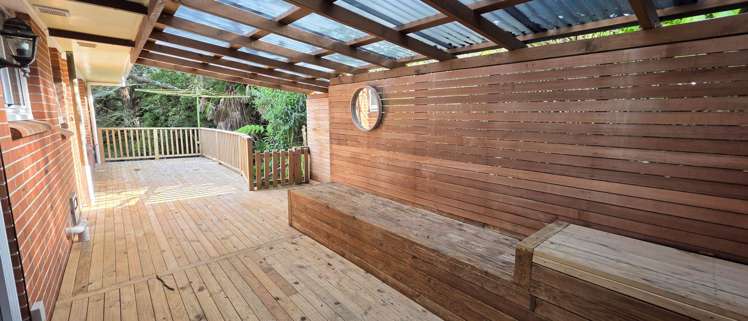2/18A Robson Street Mt Roskill_22