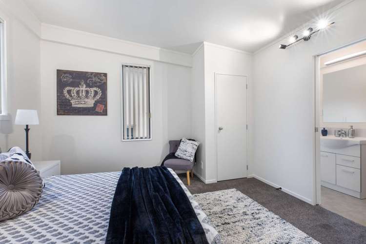 20 Merlot Lane Pukekohe_10