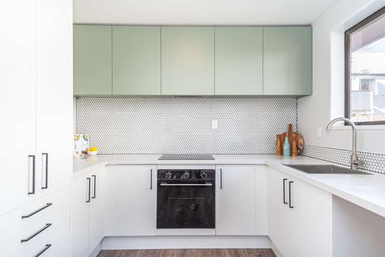 2/61 Caledonian Road_2