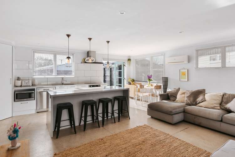 69 Emmett Street Greerton_4