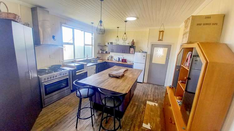 858 Papatotara Road_5