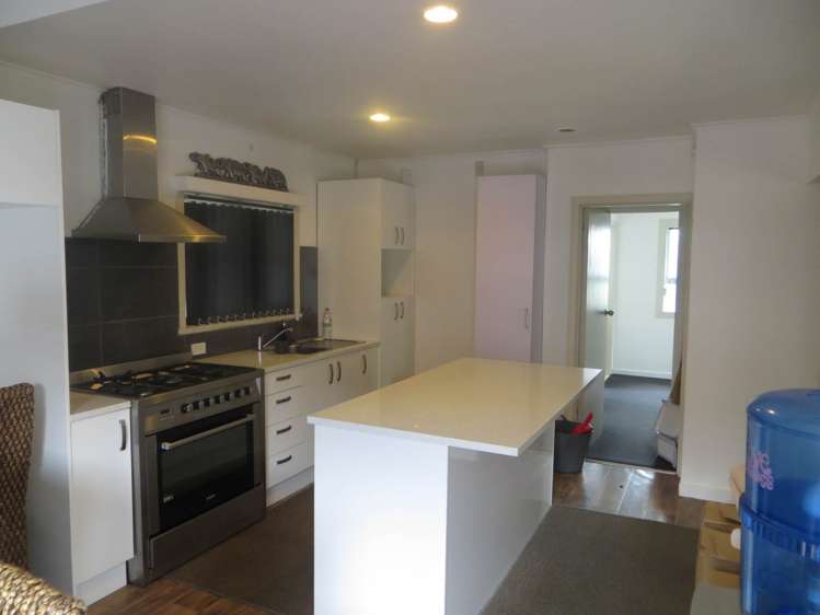 50 Alfriston Road Manurewa_14