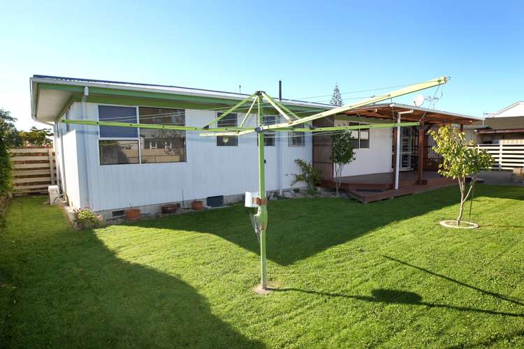23 Lichfield Crescent Tamatea_13