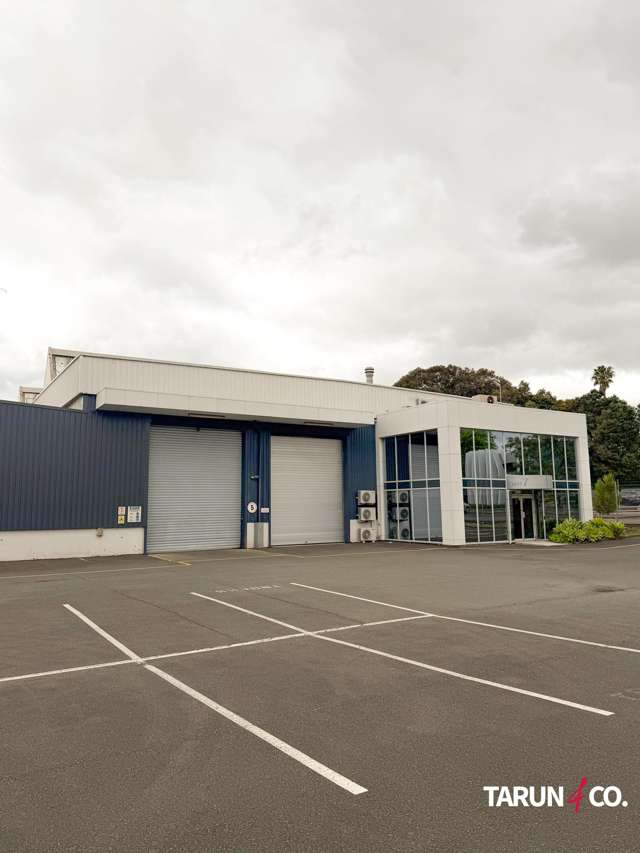 1,322SQM INDUSTRIAL WAREHOUSE | MT WELLINGTON