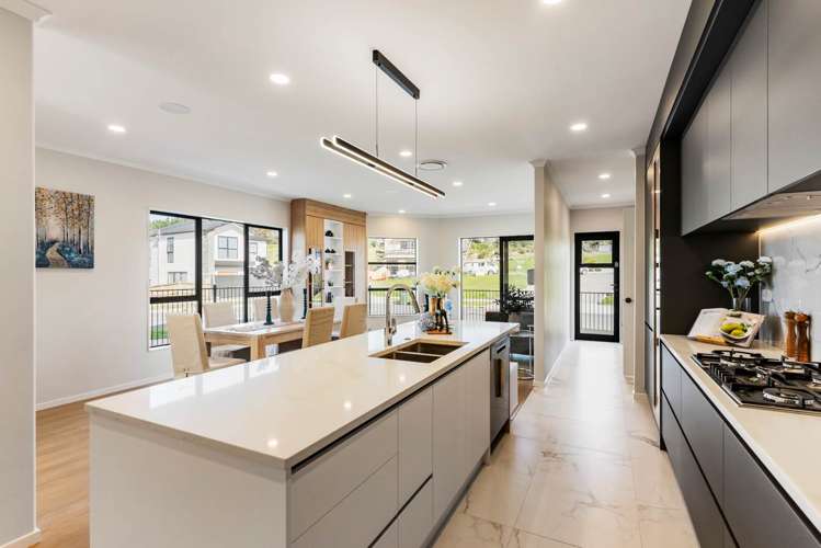 49 Koromeke Street Flat Bush_7