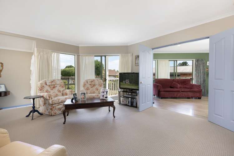 5 Burnt Oak Drive Pyes Pa_5