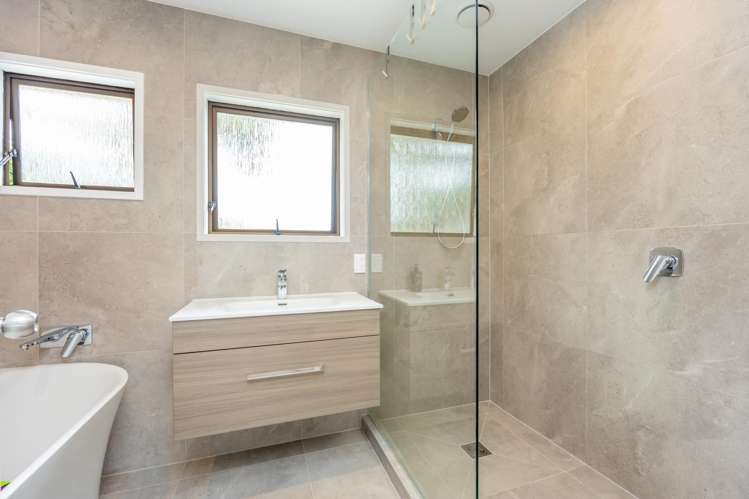 1/50 Carlisle Road Browns Bay_13