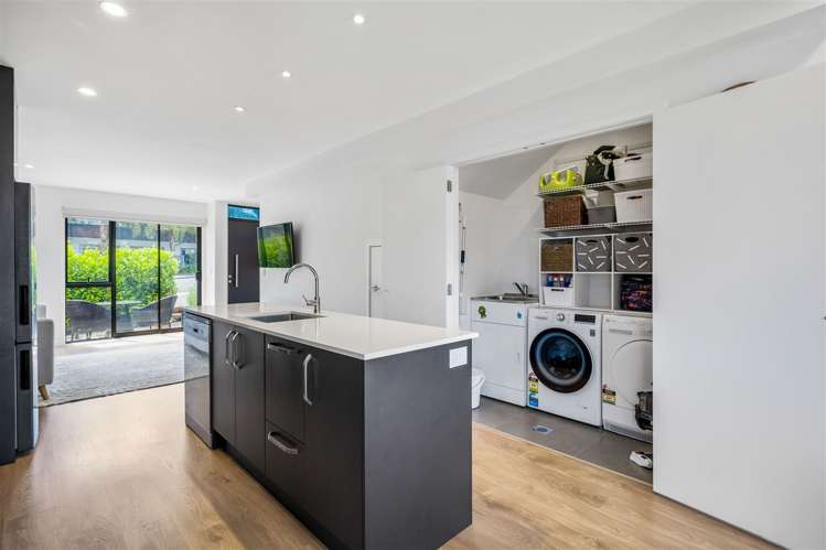 1 Orca Drive Stanmore Bay_15