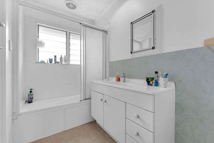 77 Birdwood Avenue Papatoetoe_11